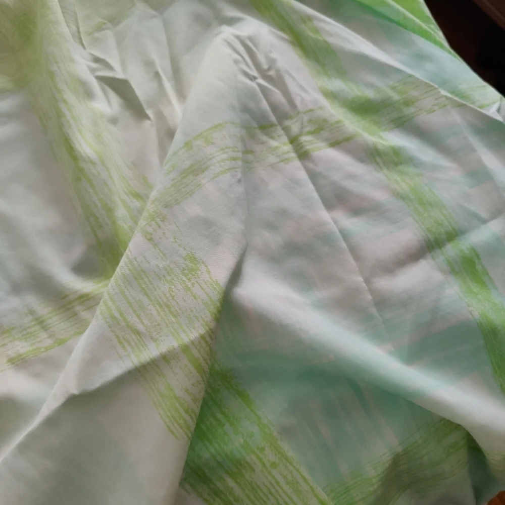 Vintage Queen Fitted Sheet / Blue/Green Pastel / Watercolor